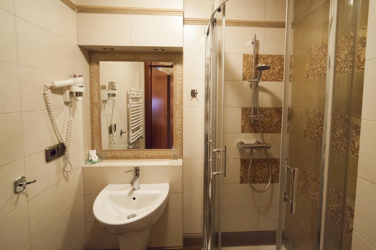Hotel Przy Mlynie Рыбник Экстерьер фото