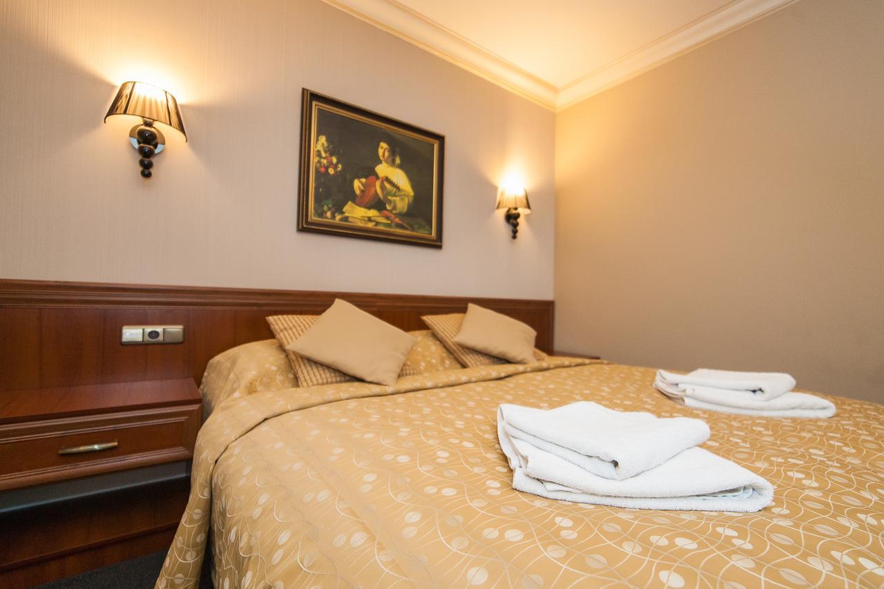 Hotel Przy Mlynie Рыбник Экстерьер фото