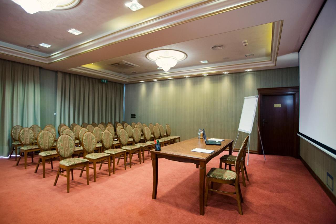 Hotel Przy Mlynie Рыбник Экстерьер фото
